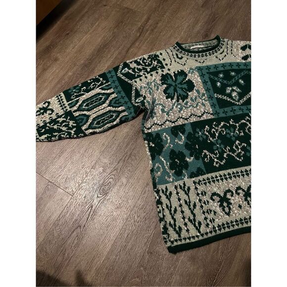 Vintage Carriage Court Womens Green Clover Abstract Knit Sweater Size L - Picture 4 of 9